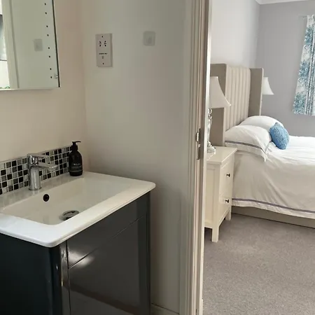 Self Cateringone Bedroom Apartment Fort William Exterior photo